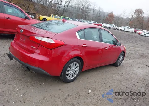 2014 Kia Forte Ex z USA, uszkodzony, nr VIN KNAFX4A80E5113908